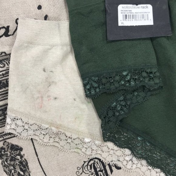 FREE PRESS Lace Seamless Cheeky Bikini - Pack of 2 - Picture 4 of 4